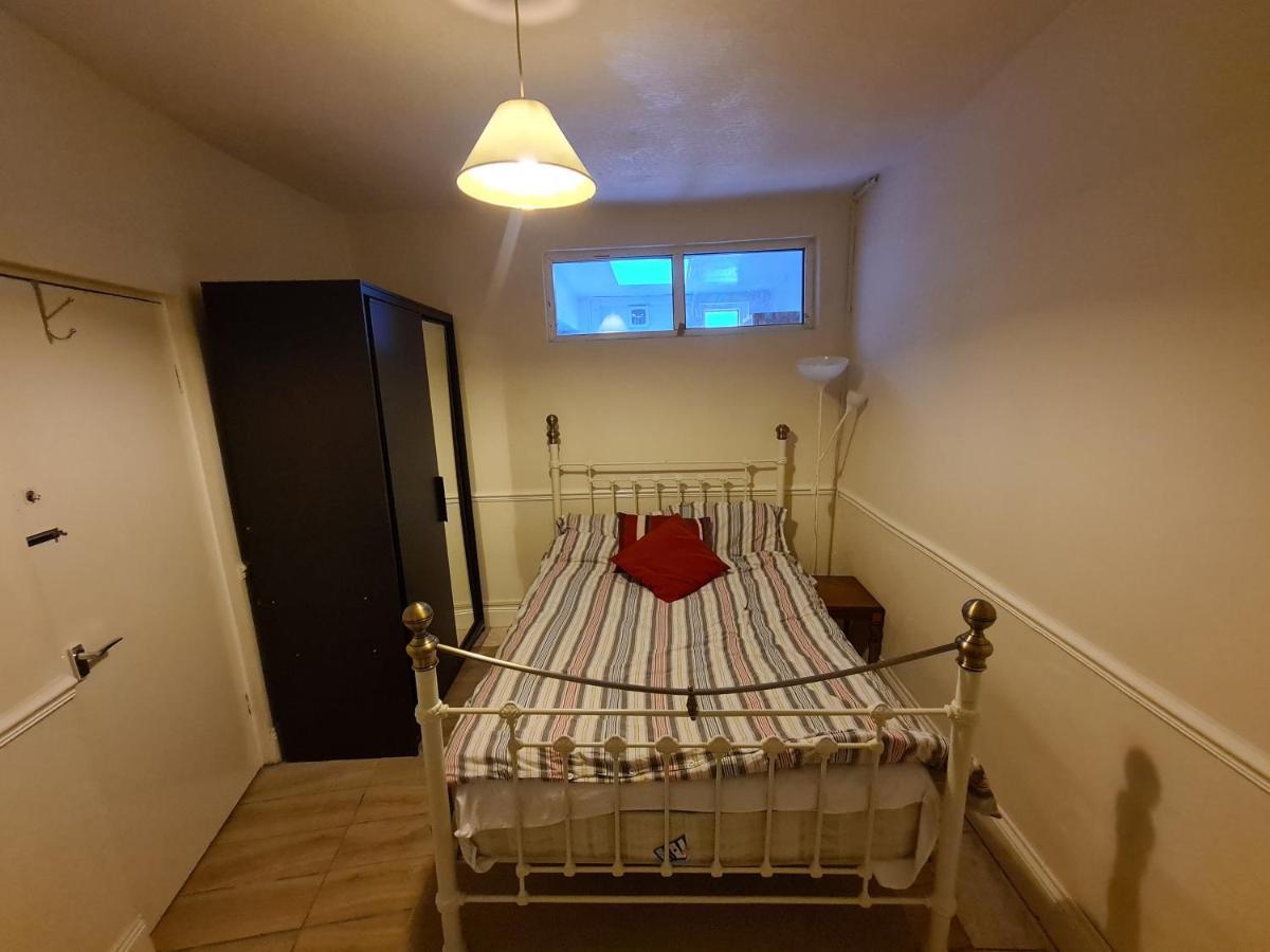 Hôtel Ground Floor Flat , 31 Lena Street, Easton,Bristol Avon, Uk Extérieur photo